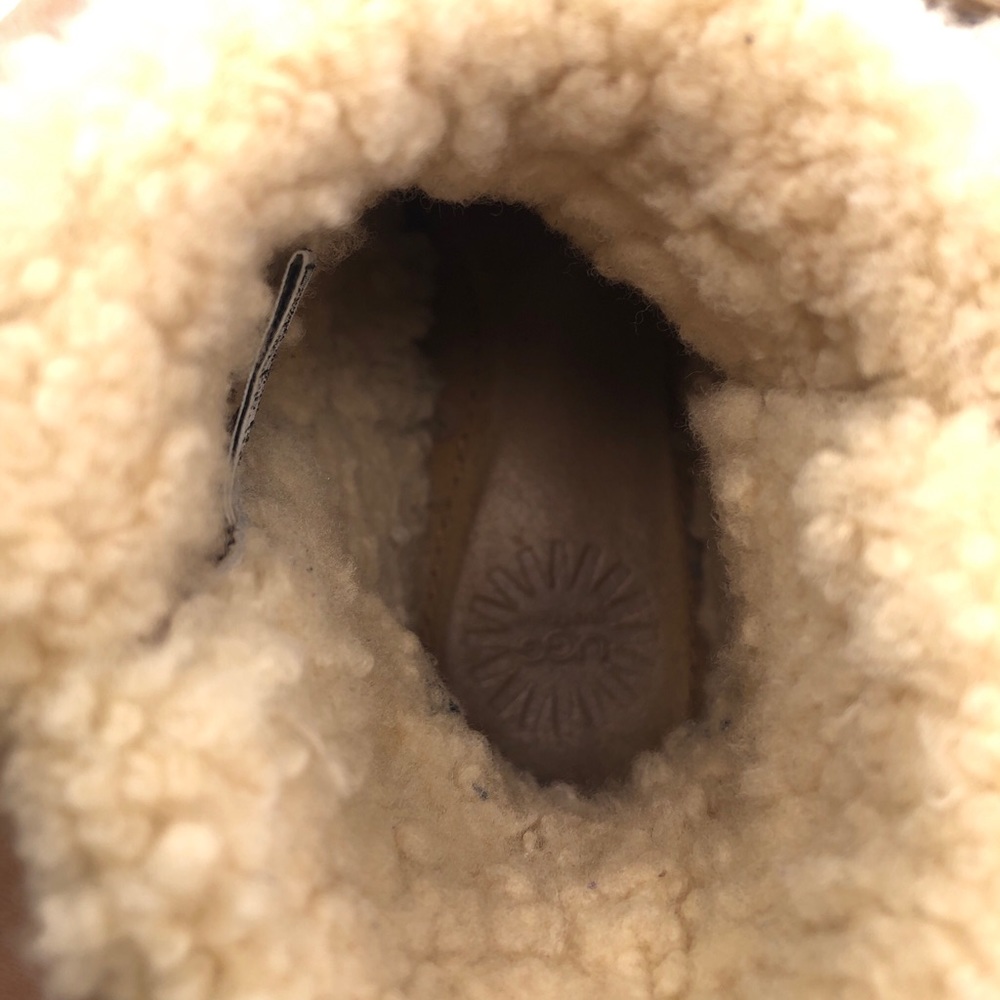 UGG Cove Brown Leather Winter Ankle Boots 7 - Picture 9 of 12